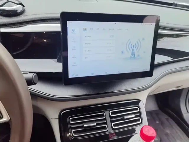 BYD Qin PLUS — Фото автомобиля 12