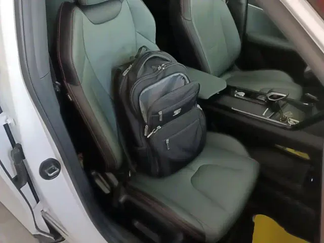 Geely Boyue — Фото автомобиля 24