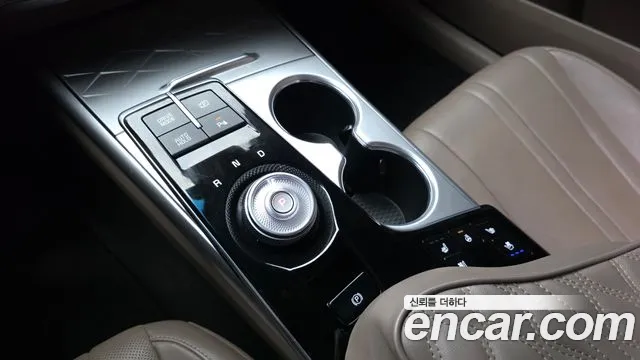 Kia K8 K8 Hybrid — Фото автомобиля 11