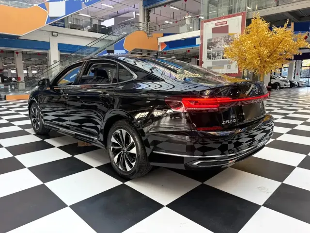 Volkswagen Passat 2023 Facelift 280TSI Elite Edition — Фото автомобиля 18