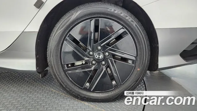 Hyundai Ioniq6 — Фото автомобиля 19