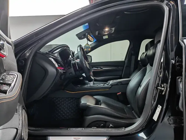 Cadillac CT5 — Фото автомобиля 5