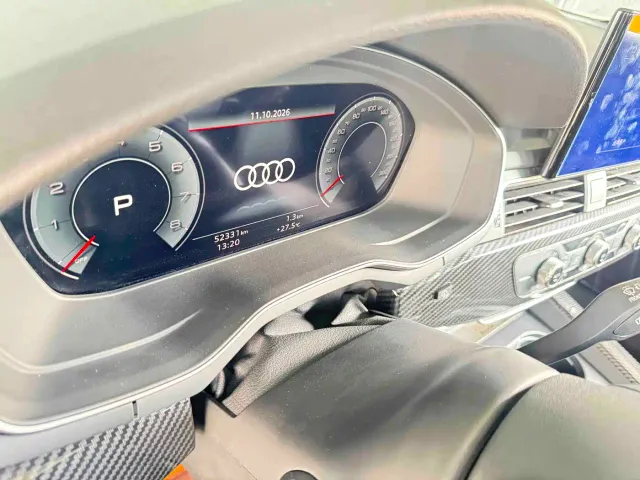 Audi A4L — Фото автомобиля 3