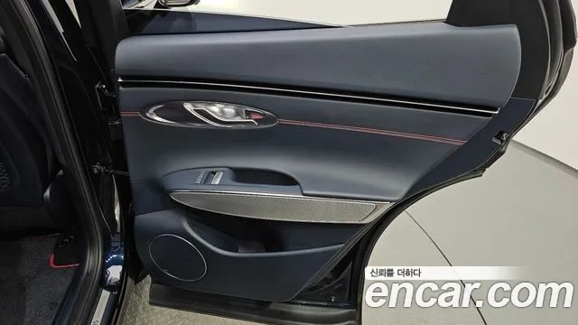 Genesis GV70 3.5T Бензин AWD — Фото автомобиля 23