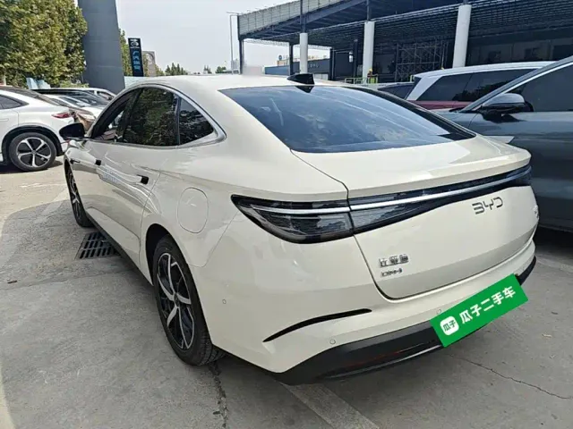 BYD Seal 07 DM-i — Фото автомобиля 4