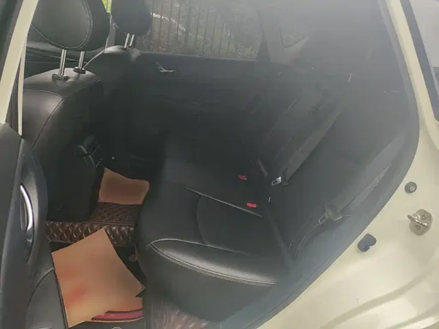 Nissan Tiida — Фото автомобиля 16