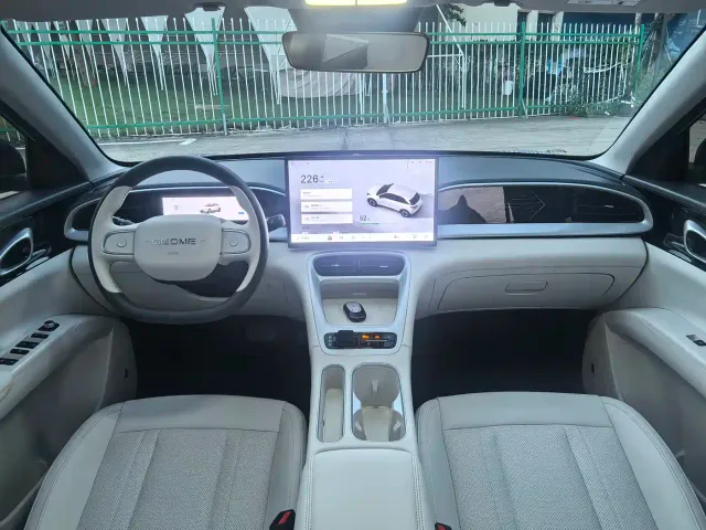 Geely Starry Wish — Фото автомобиля 10