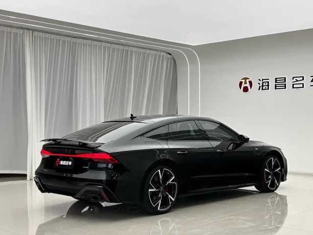 Audi A7 — Фото автомобиля 18