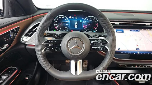 Mercedes-Benz E-Class — Фото автомобиля 13
