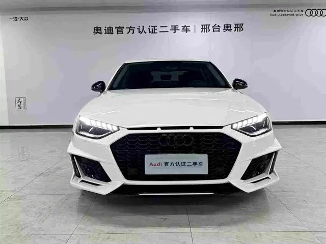 Audi A4L — Фото автомобиля 2