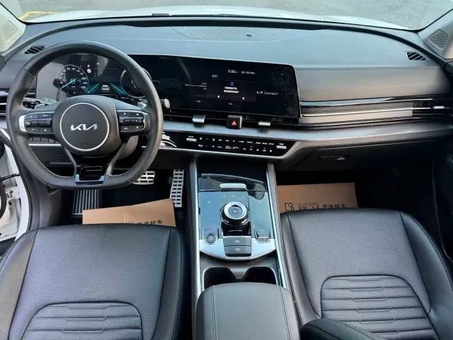 Kia Sportage — Фото автомобиля 10