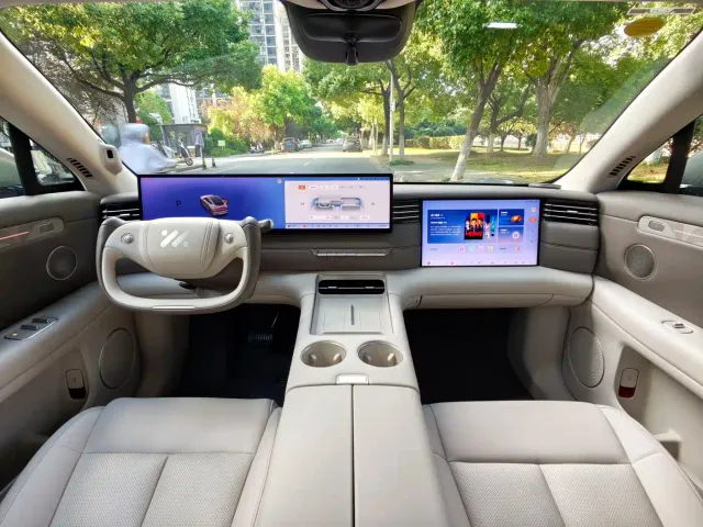 IM Motors LS6 — Фото автомобиля 6