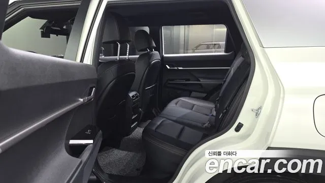 KG_Mobility_Ssangyong Torres Новый Torres Бензин 1.5 2WD — Фото автомобиля 26