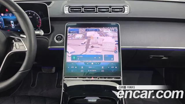 Mercedes-Benz S-Class — Фото автомобиля 15