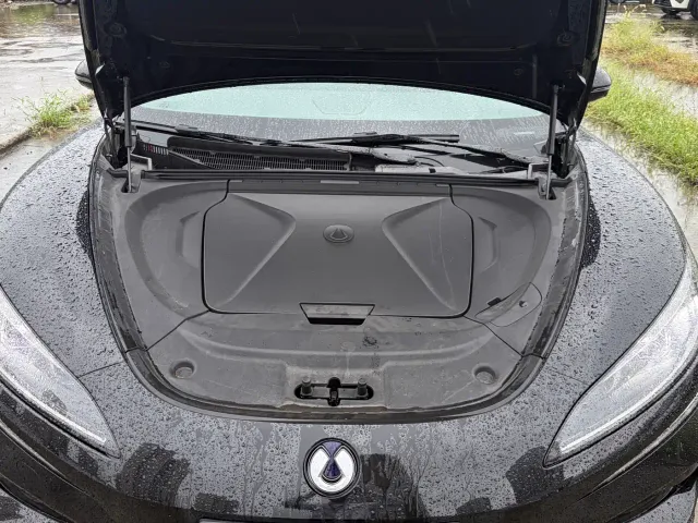 Denza Z9GT — Фото автомобиля 16
