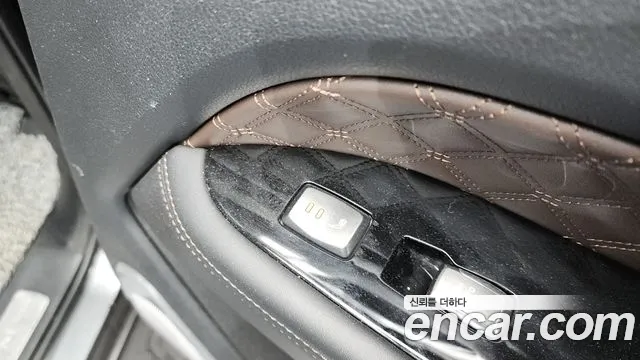 KG_Mobility_Ssangyong Rexton All Rexton Дизель 2.2 4WD — Фото автомобиля 19