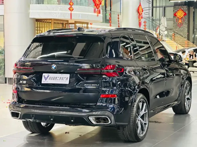 BMW X5 — Фото автомобиля 7