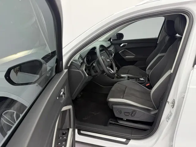 Audi Q3 — Фото автомобиля 19