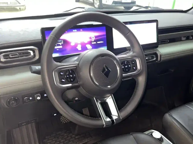 Baojun Yep — Фото автомобиля 3
