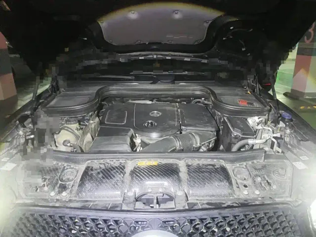 Mercedes-Benz GLE-Class — Фото автомобиля 9