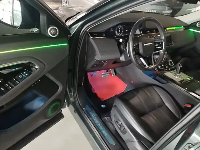 Land Rover Range Rover Evoque — Фото автомобиля 15
