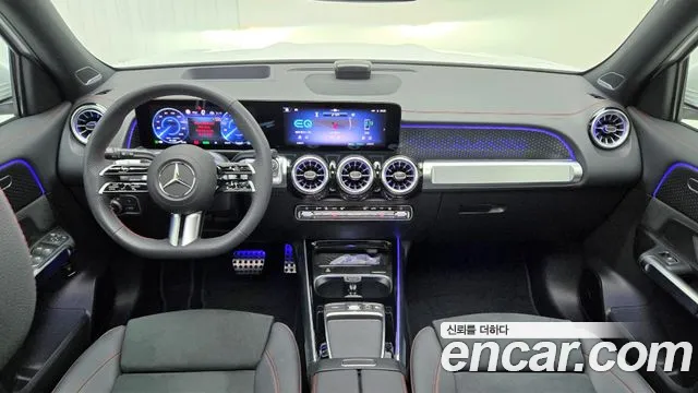 Mercedes-Benz EQB — Фото автомобиля 7