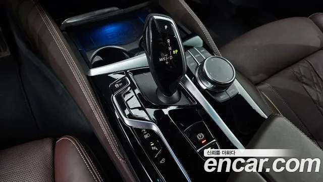 BMW 5-Series 5 серия (G30) — Фото автомобиля 8