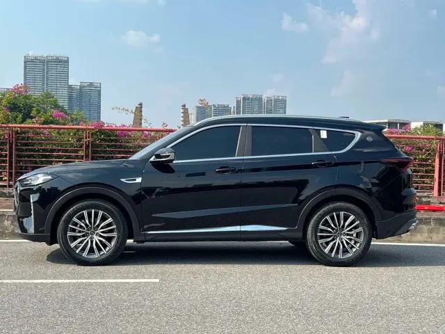 Jetour X70 Plus — Фото автомобиля 3