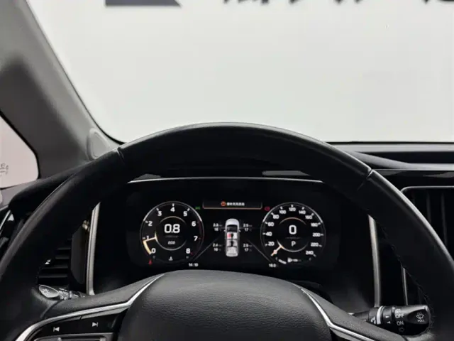 GAC Trumpchi M8 — Фото автомобиля 10