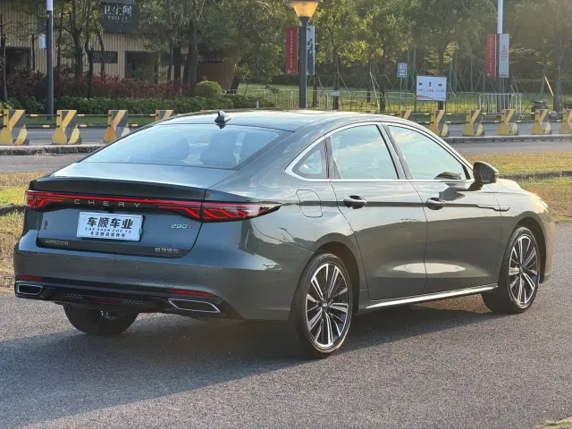 Chery Arrizo 8 PRO — Фото автомобиля 6