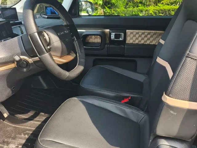 Baojun KiWi EV — Фото автомобиля 10