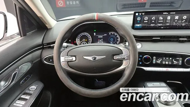 Genesis GV70 2.5T Бензин 2WD — Фото автомобиля 12