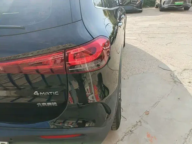 Mercedes-Benz EQA — Фото автомобиля 7