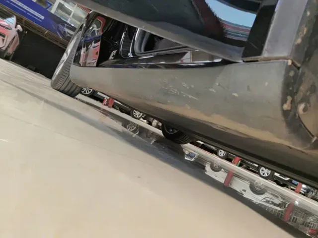 Tesla Model Y — Фото автомобиля 20