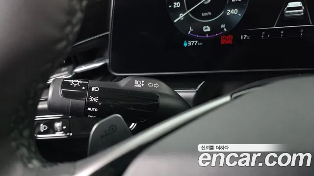 Kia Niro New — Фото автомобиля 25