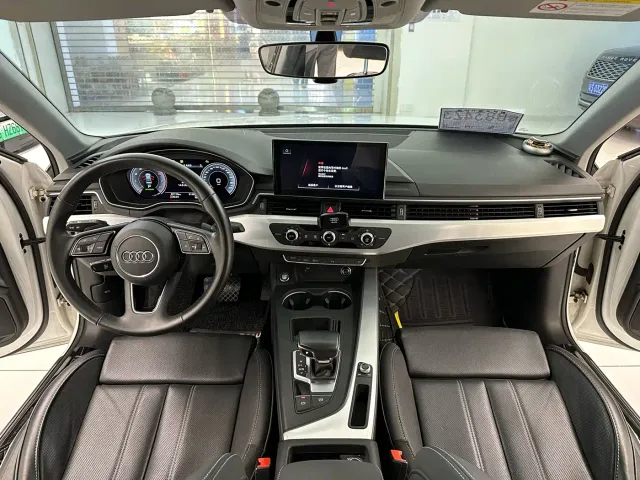 Audi A4L — Фото автомобиля 20