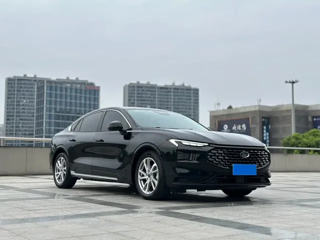 Ford Mondeo — Фото автомобиля 4