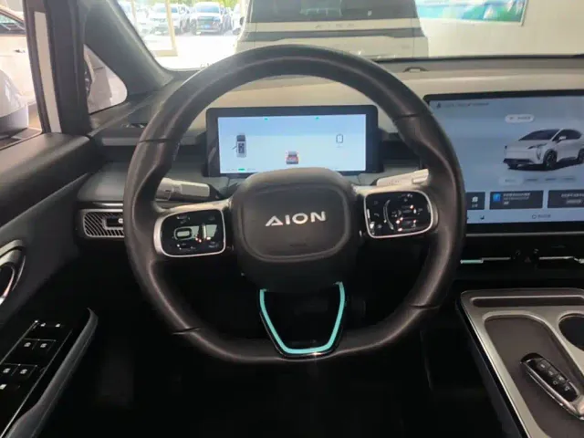 GAC Aion Y — Фото автомобиля 10