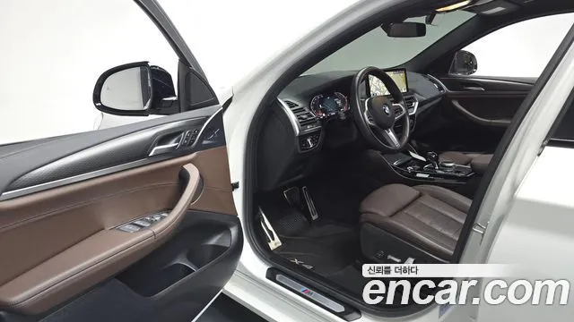 BMW X4 xDrive20i M Sport — Фото автомобиля 10