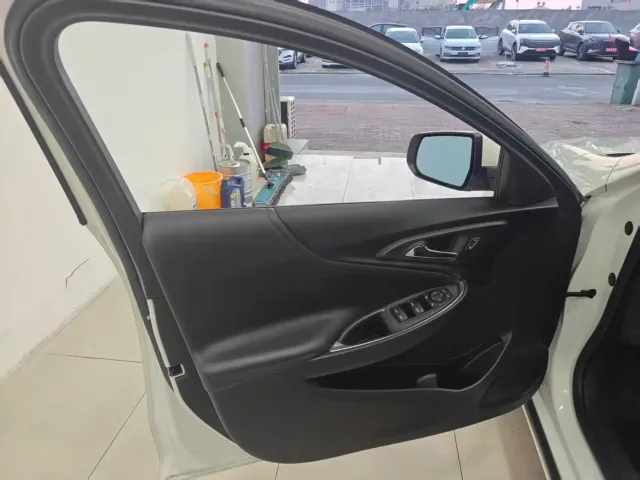 Chevrolet Malibu XL — Фото автомобиля 4