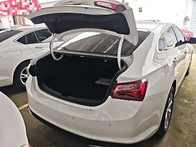 Chevrolet Malibu XL — Фото автомобиля 18
