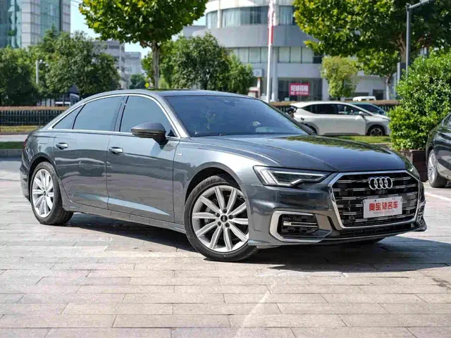 Audi A6L — Фото автомобиля 3