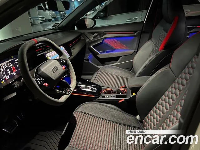 Audi RS3 — Фото автомобиля 8
