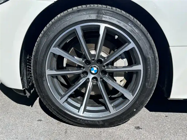 BMW 6 Series Gran Turismo — Фото автомобиля 18