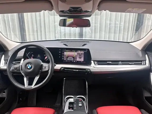 BMW X2 — Фото автомобиля 10
