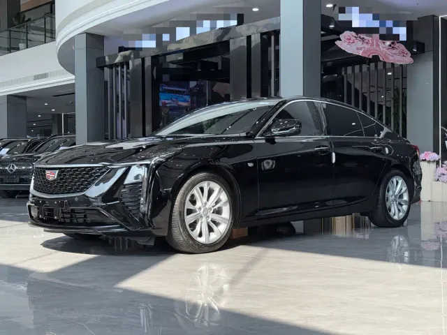 Фотография автомобиля — Cadillac CT5