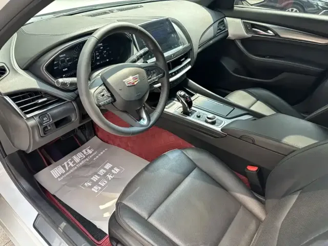 Cadillac CT5 — Фото автомобиля 10
