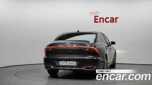 Hyundai Grandeur Новый Grandeur IG — Фото автомобиля 4