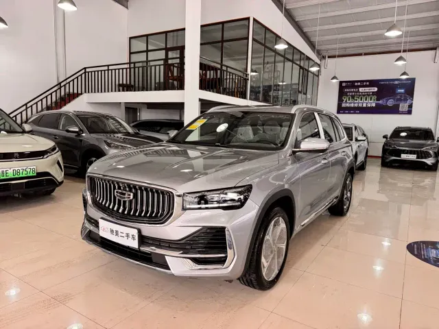 Фотография автомобиля — Geely Xingyue L