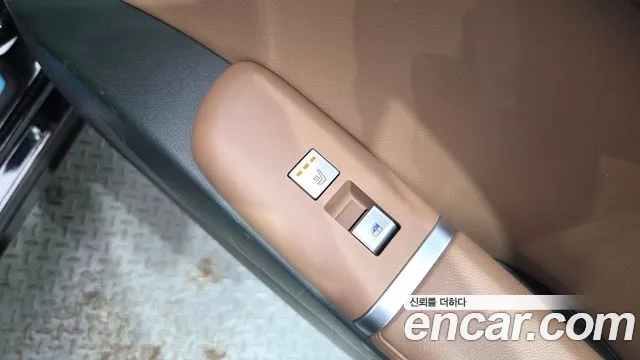 Hyundai Grandeur GN7 — Фото автомобиля 19